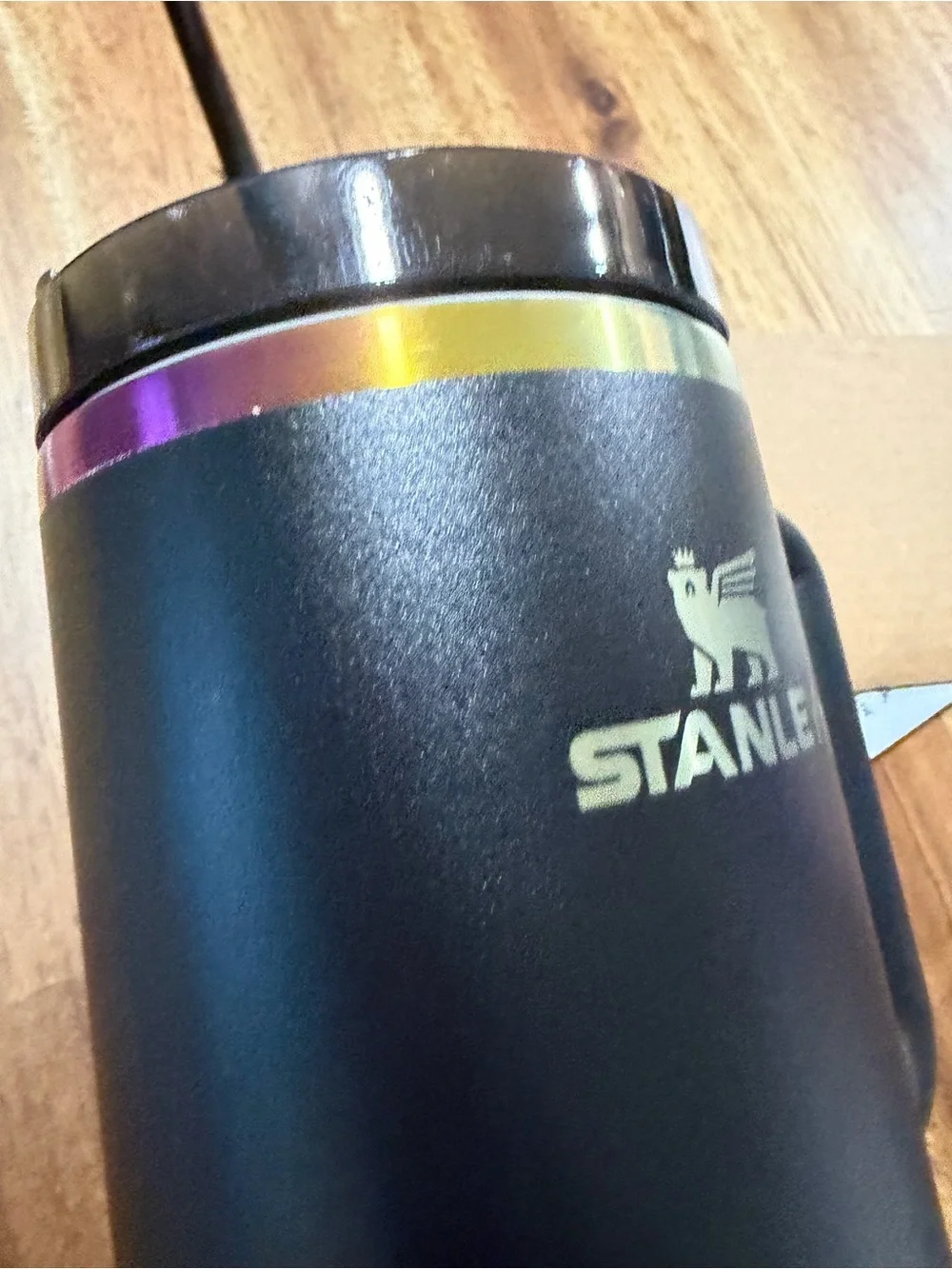 NIWT STANLEY Black Quencher H2O Tumbler with Rainbow 🌈 Colors Size 40 oz